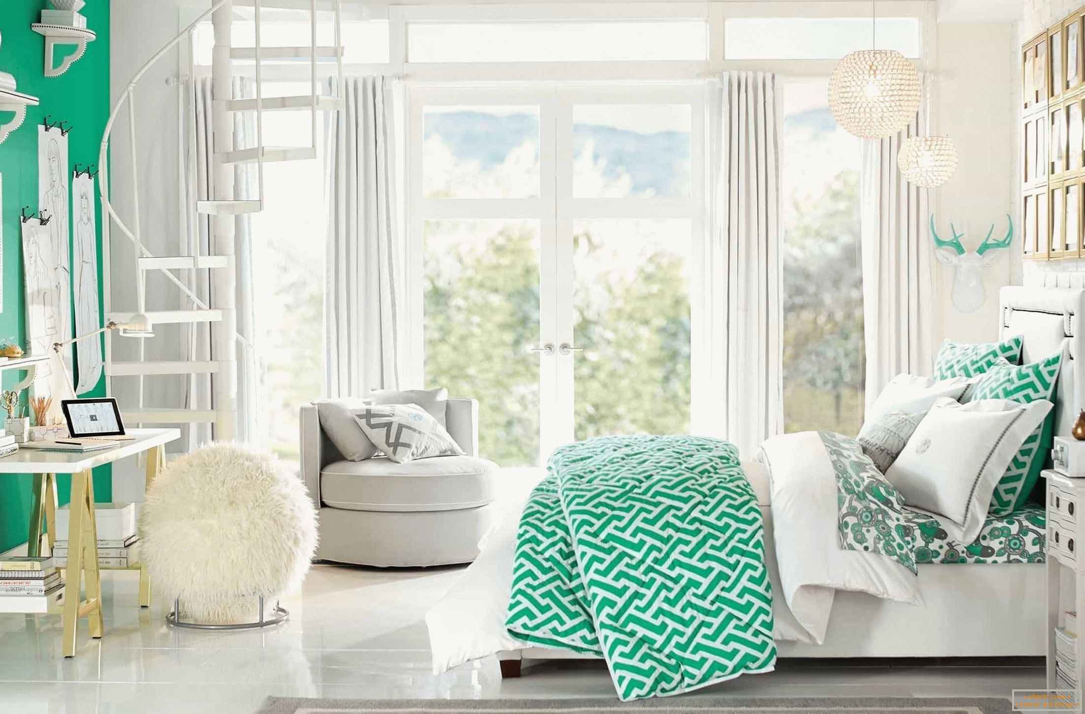 The combination of white and green in the design of the room of a teenage girl