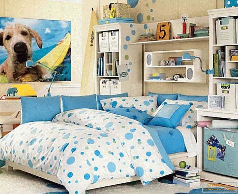 The room of a teenage girl in blue colors