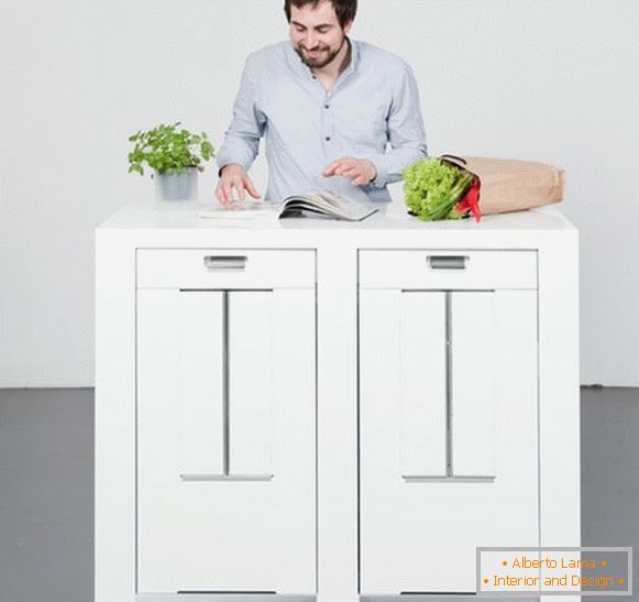 Folding kitchen set-dining room