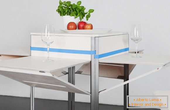 Mobile kitchen set from Maria Lobisch and Andreas Nather