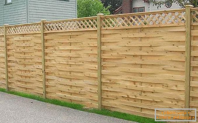 fence options for a private house
