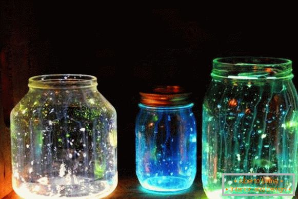 Ideas for the house by own hands - photo of a fluorescent decor