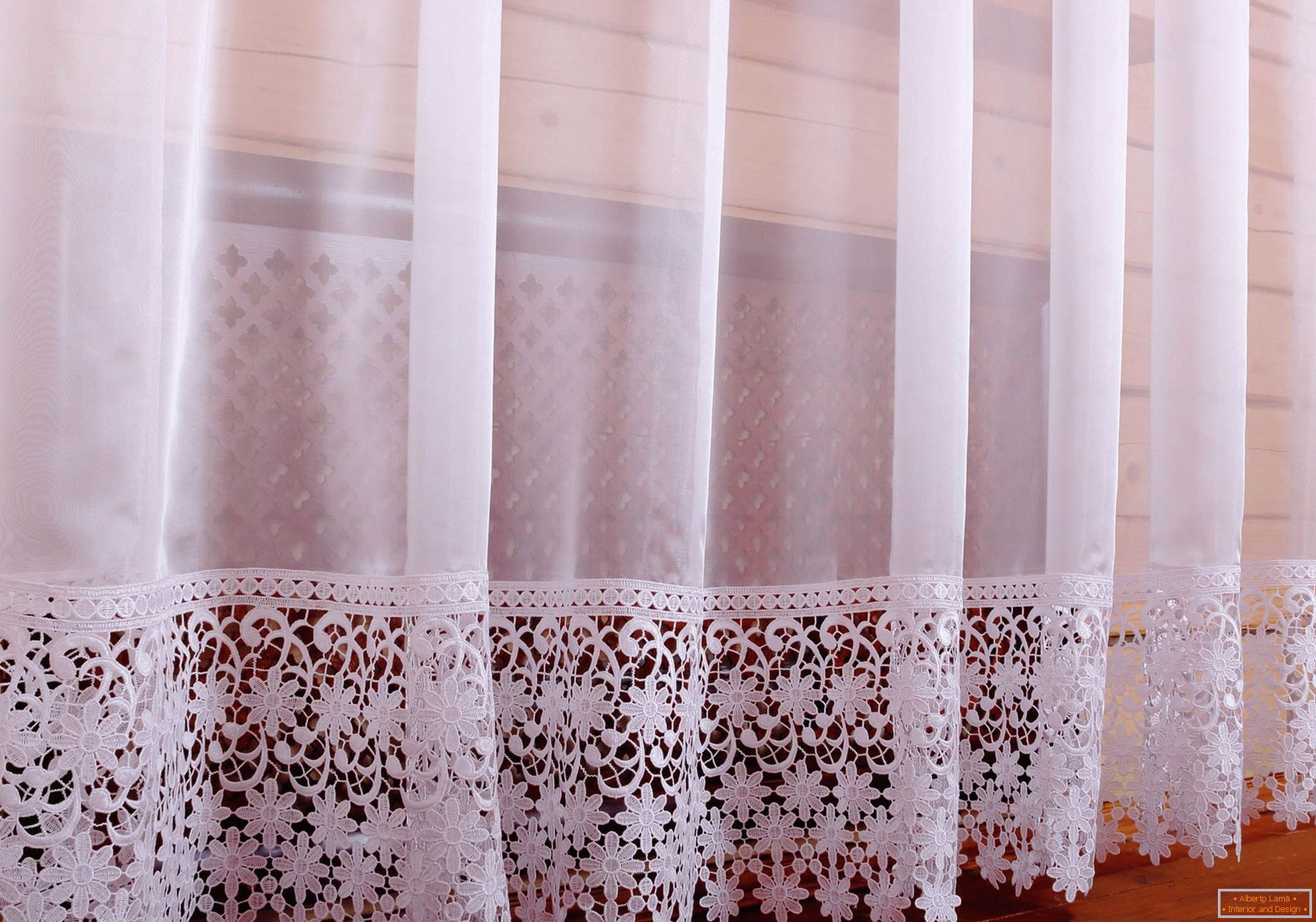 Decorating Curtains with Lace