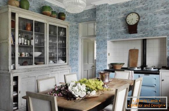 Vintage kitchen in rustic style - photo with cupboard and wallpaper