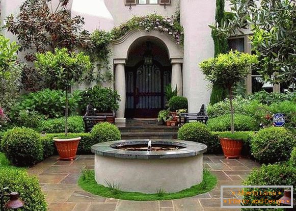 Landscaping of the courtyard of a private house, photo 13