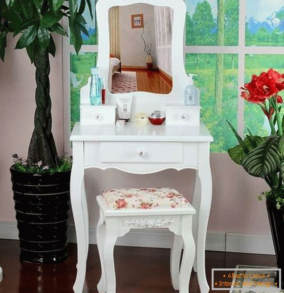 small dressing table, photo 35