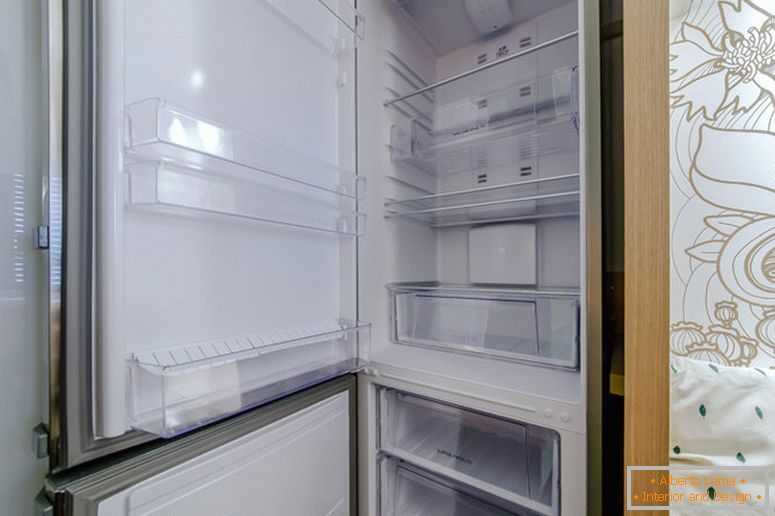 Modern refrigerator в дизайне кухни