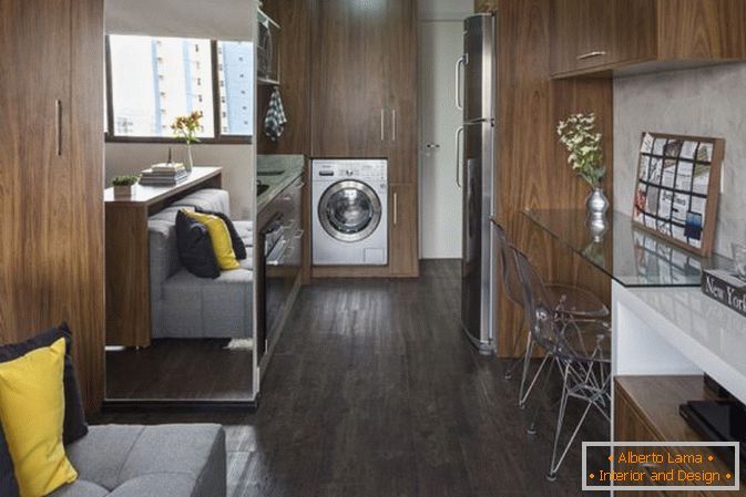 Built-in appliances in the studio apartment