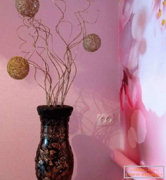 photo of outdoor vases by hand, photo 6