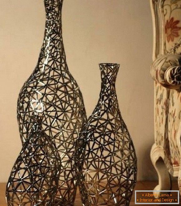 Decorative wicker vases