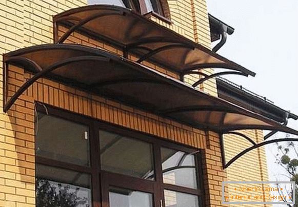 large polycarbonate canopy in the courtyard of a private house, photo 15