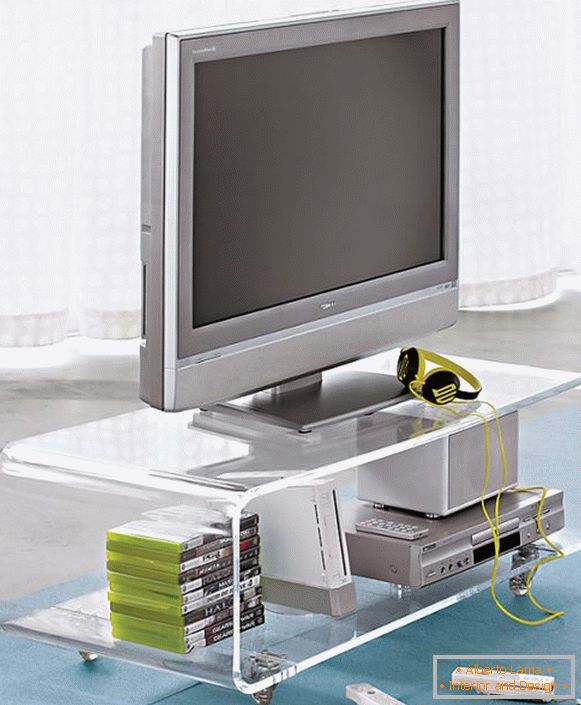 Transparent stand for TV
