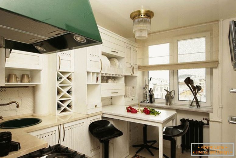 small-kitchen-in-moscow-photo-01