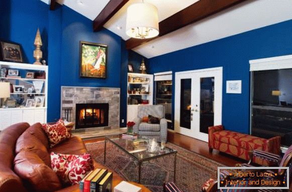 Contrast colors in the design of the living room