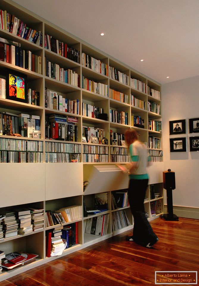 Book shelving with open and closed shelves