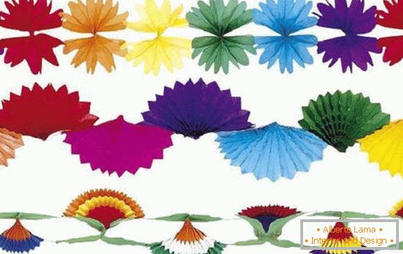 how to make a New Year's garland of paper, photo 4