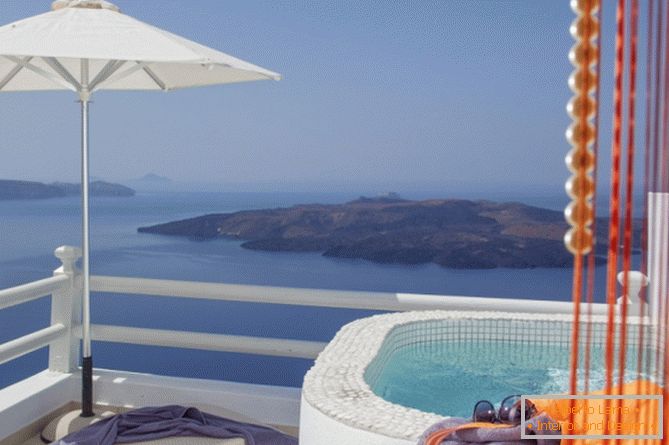 Overview Aqua Vista Hotels, Santorini