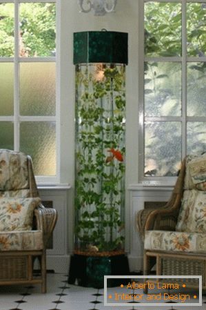 Vertical aquarium in the living room