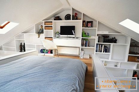 Storage in the bedroom under the ceiling