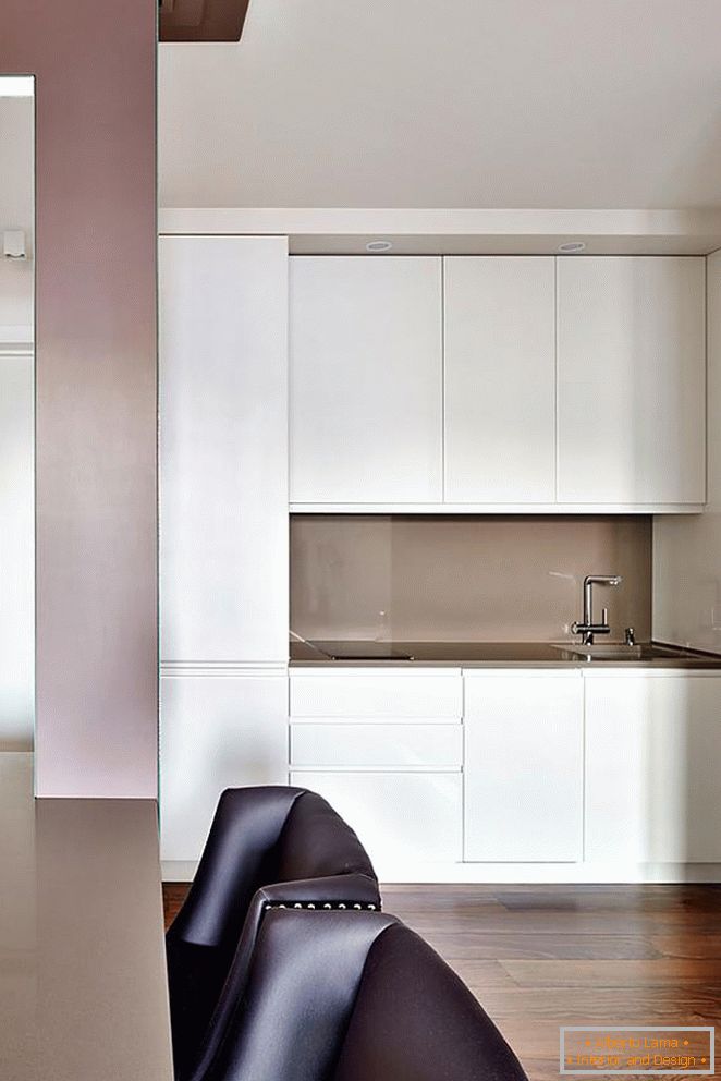 White kitchen furniture in an apartment in Moscow