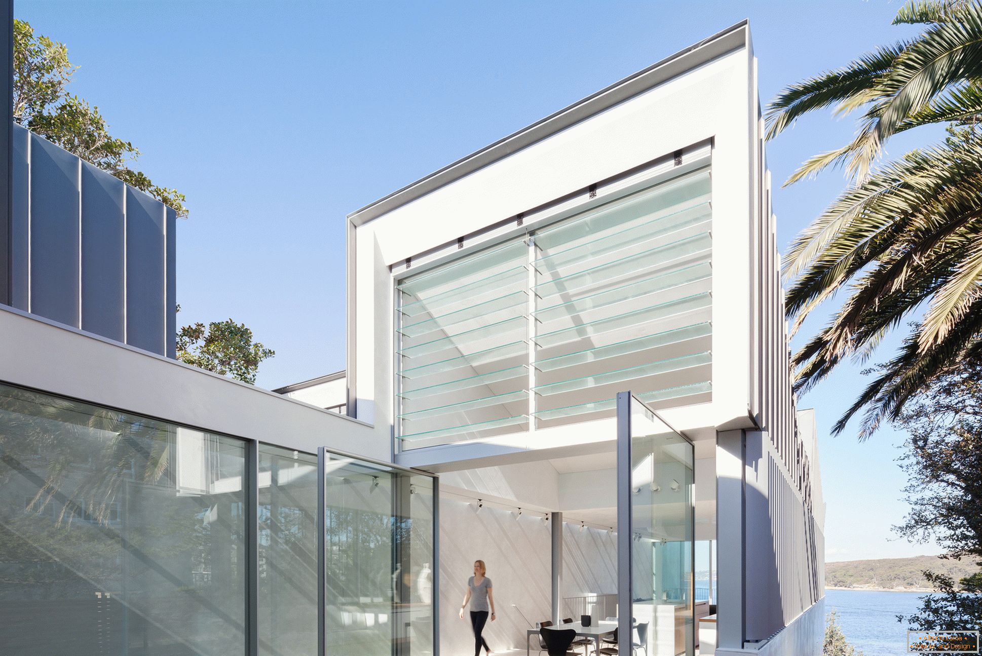 The project of a narrow two-story house in Australia