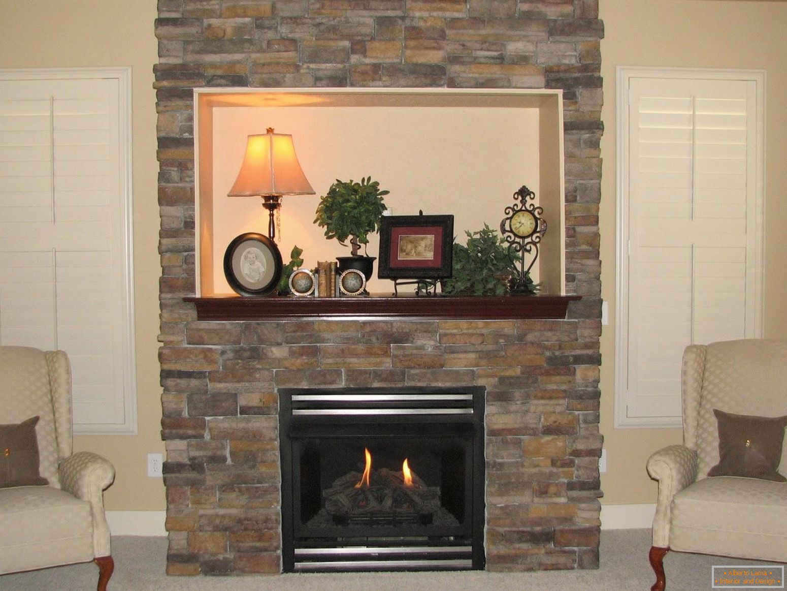 Fireplace with stone facade in the interior