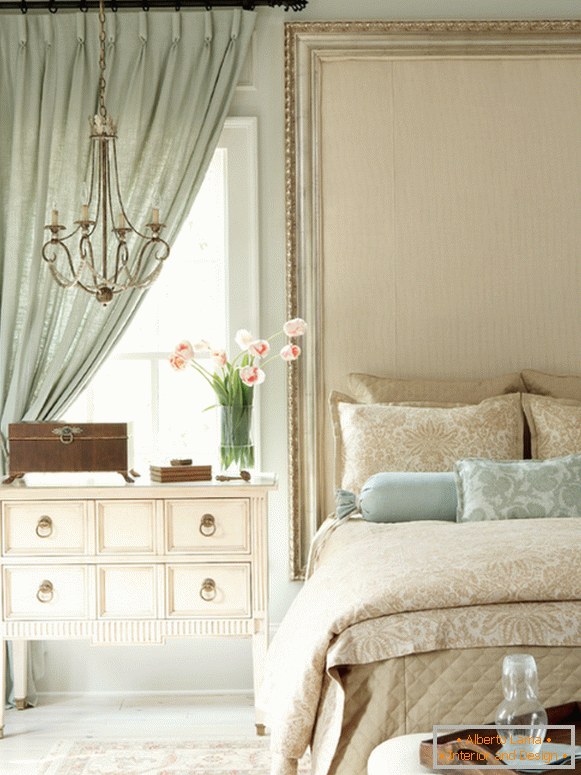classical-bedding-white