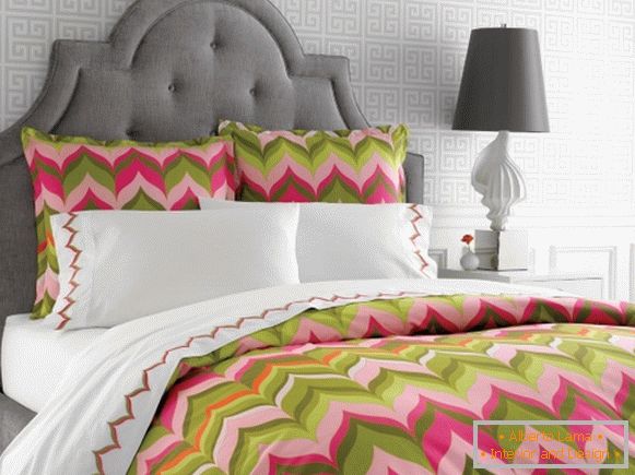 Bed-linen-with-matching-patterns