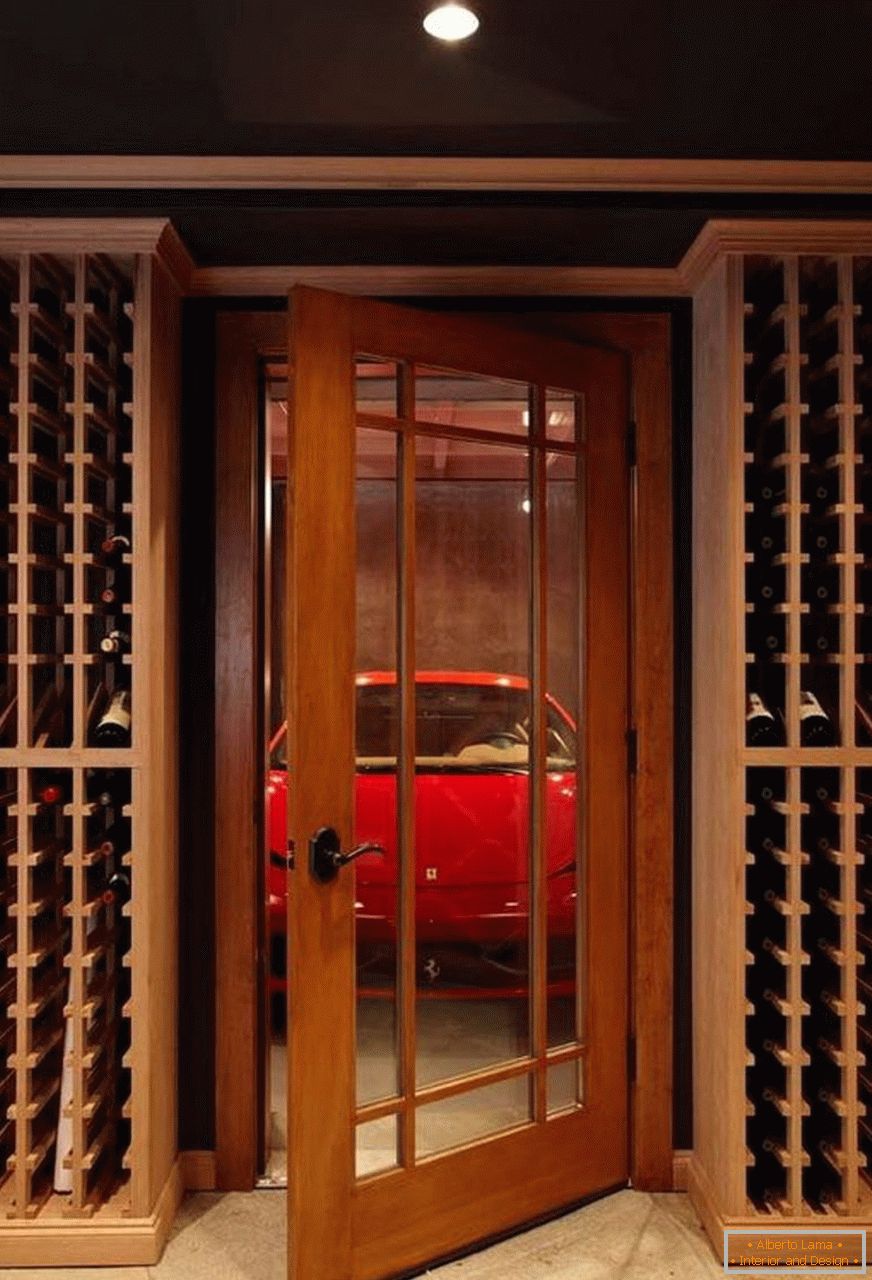 Parking space at the wine cellar