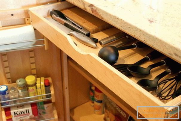 Drawer for cutlery in a small cozy kitchen