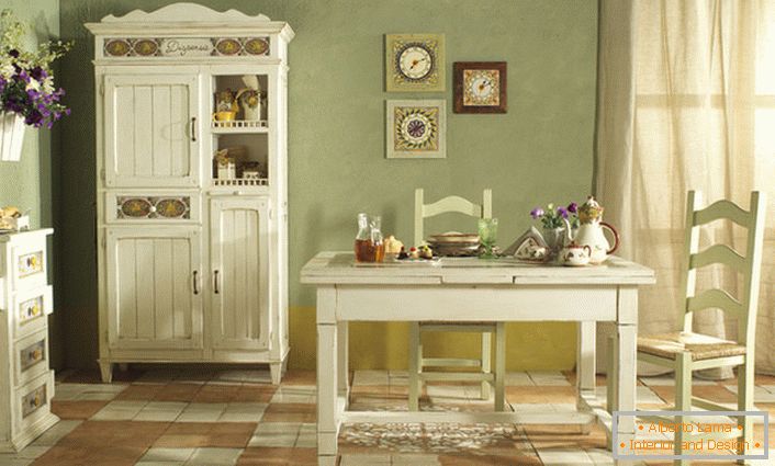 Kitchen in the style of a country - the ideal solution for the design of a family apartment.
