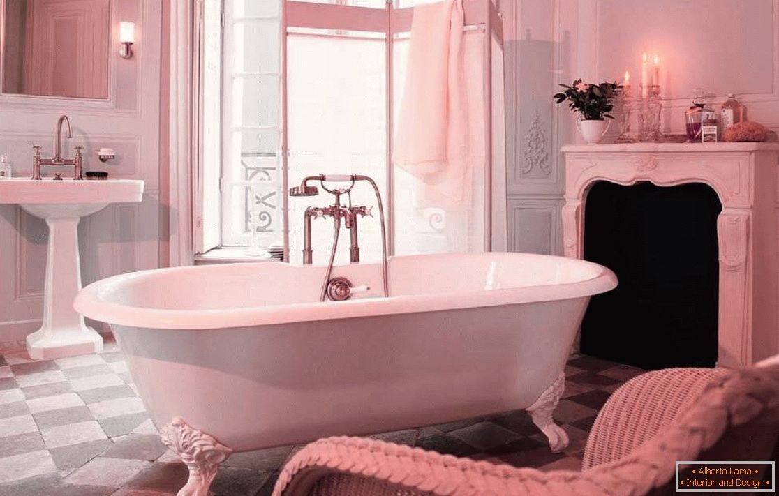 Luxurious bathroom in pink shades