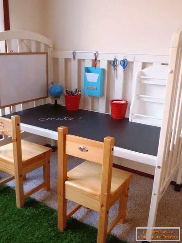 Children's table for drawing from a cot