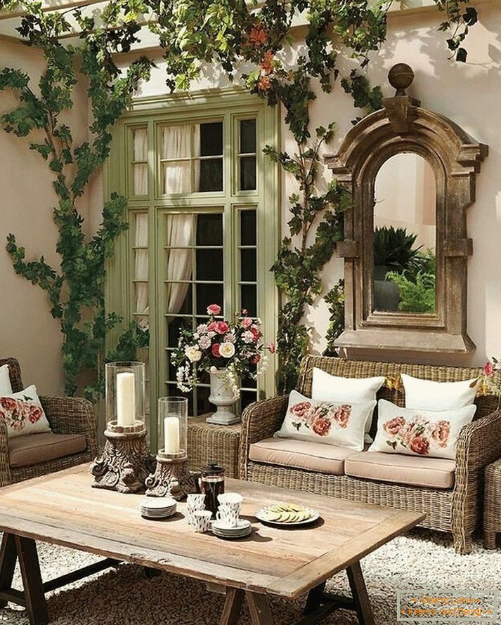 Decor and accessories in a gazebo in the style of a chic chic