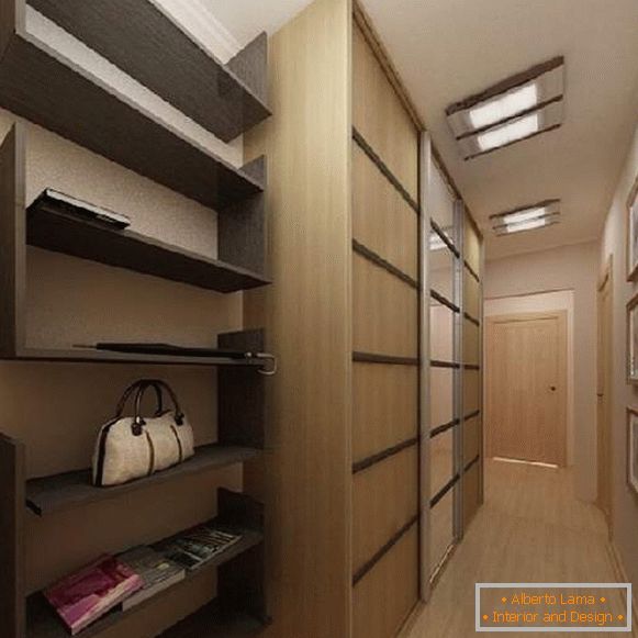 closet cabinet in a narrow corridor, photo 8