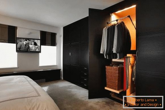 Modern built-in wardrobe in the bedroom
