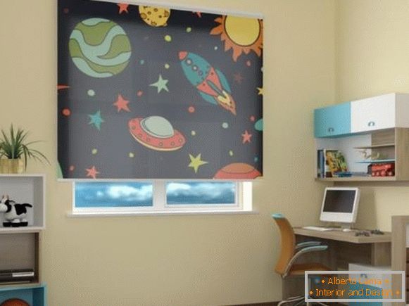 roller blinds for children in a children's room for a boy, photo 42