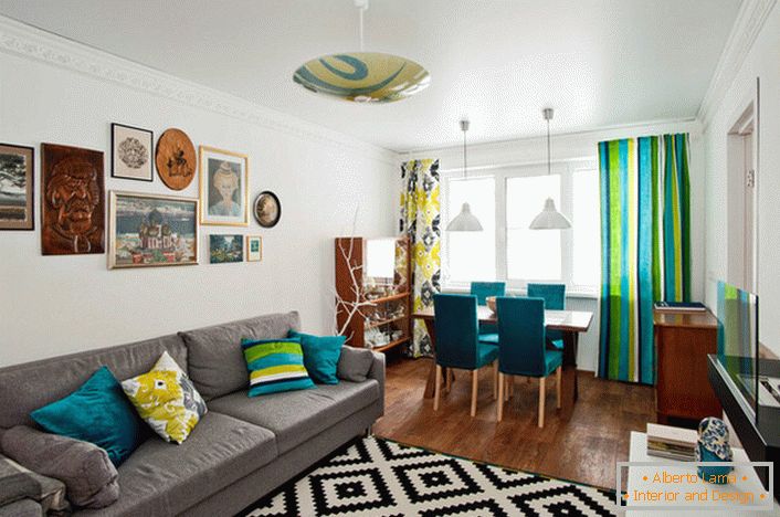 Living-dining room in studio apartment