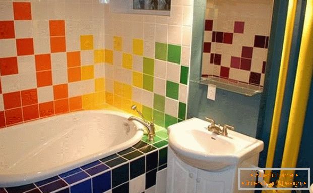 Colorful tiles in the bathroom