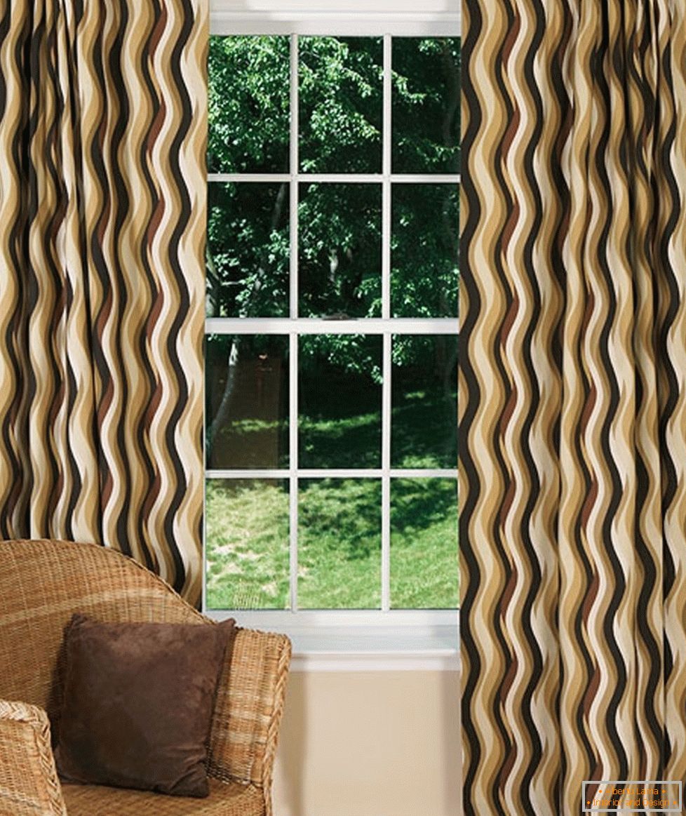 Curtains with waves in the interior