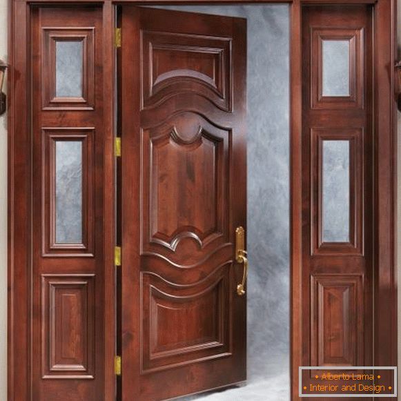 Elite entrance doors made of wood