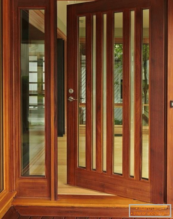 Entrance doors made of wood with glass