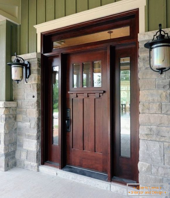 Front door made of fiberglass for wood