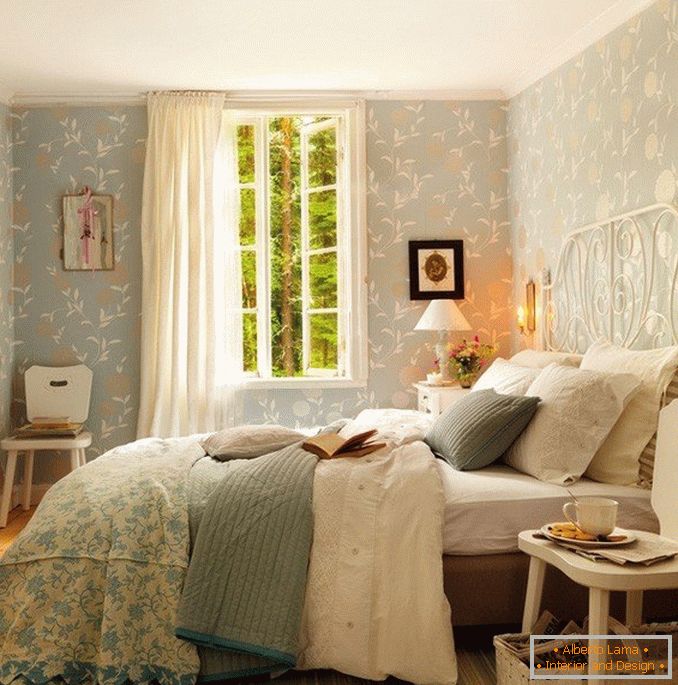 Rustic-style bedroom