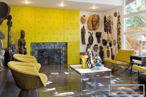 yellow-panel-on-the-wall