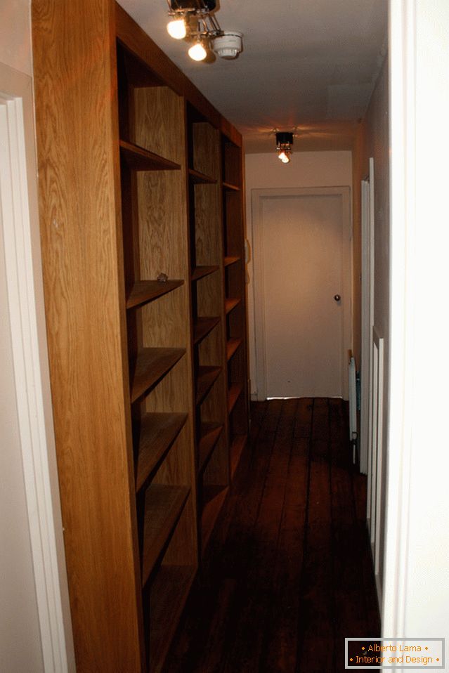 Corridor of a small apartment before renovation