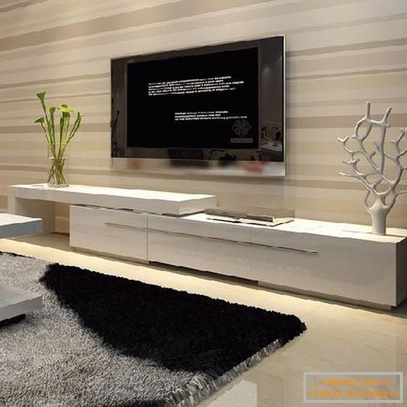 long pedestals under the TV photo, photo 8