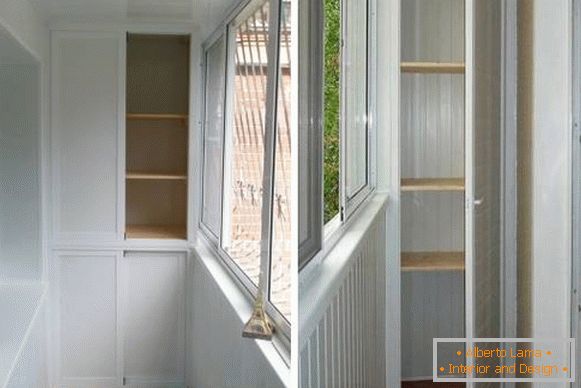 plastic-wardrobe-to-balcony