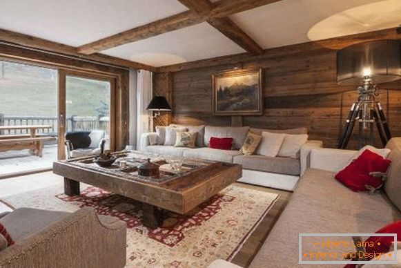 spacious-living-with-wooden-walls