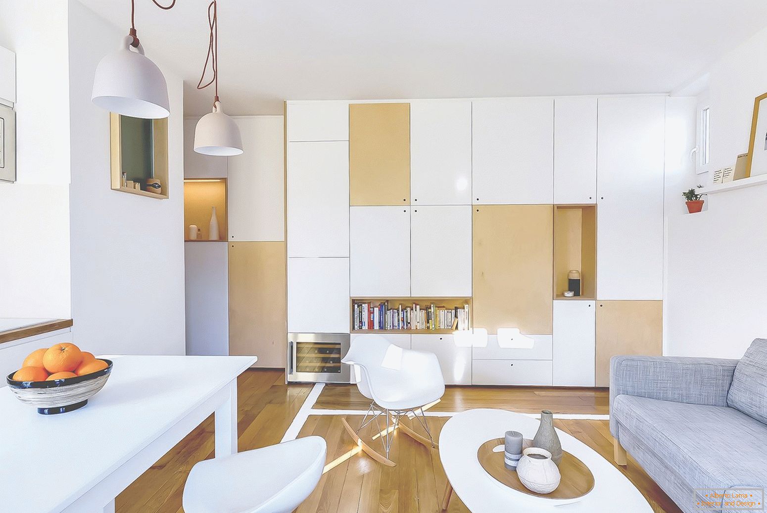 Laminate on the floor of a one-room apartment of 33 sq m